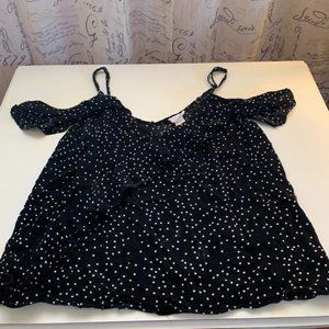 Full Tilt Black & White Polka Dot Off the Shoulder Top 🐧